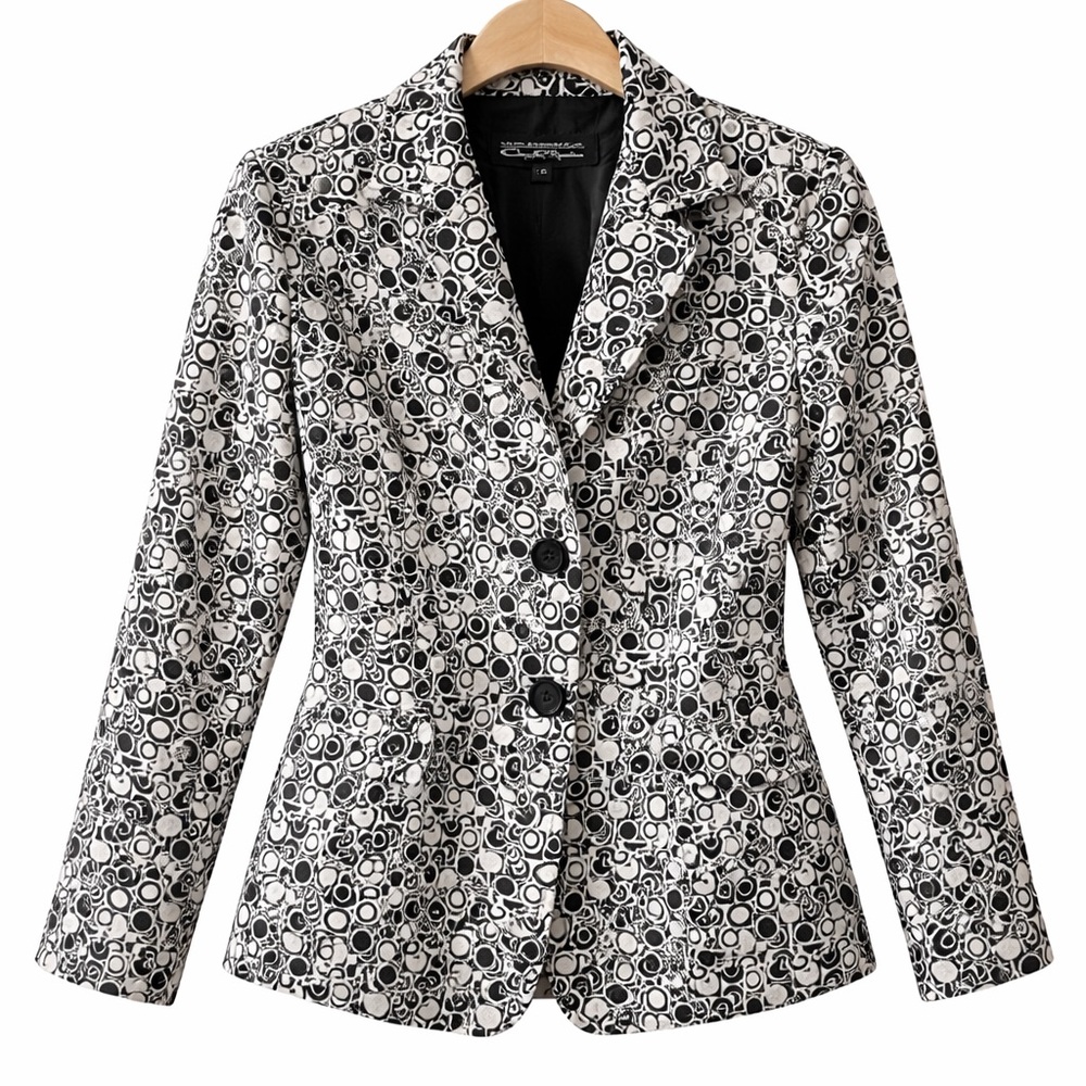 Chic Black and White Patterned Women's Jacket